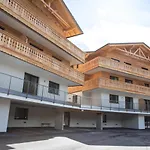 Gleiming Apartments